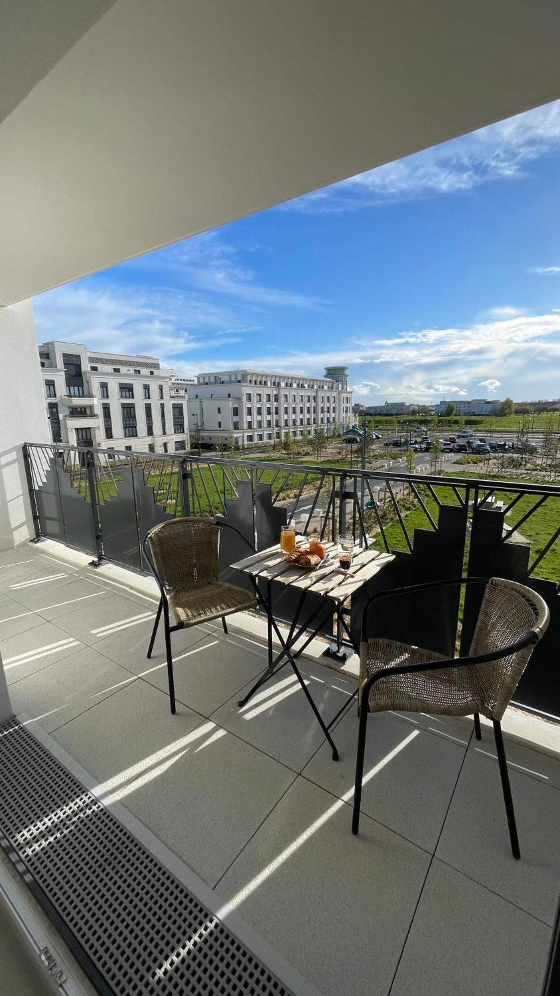 Disneyland-Paris Sunshine - 6Pers - Terrasse - Vue Sur Parc - 2Parkings シェシー エクステリア 写真
