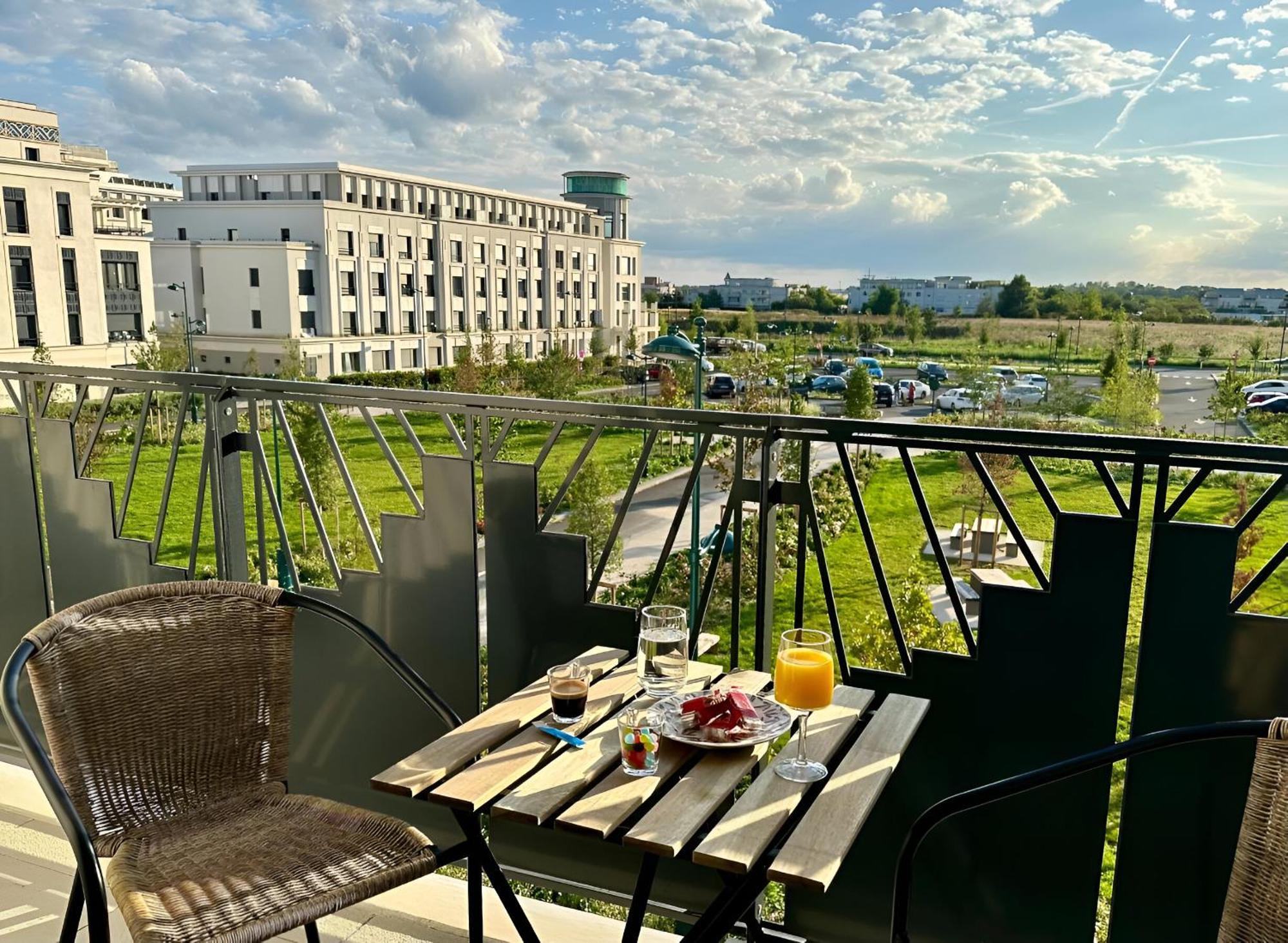 Disneyland-Paris Sunshine - 6Pers - Terrasse - Vue Sur Parc - 2Parkings シェシー エクステリア 写真